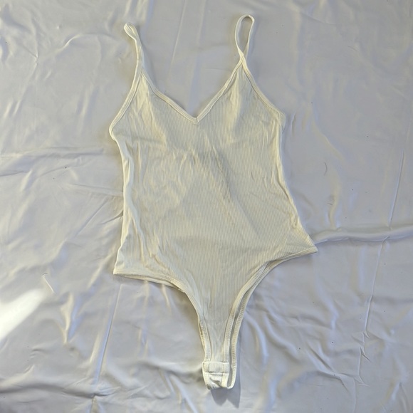 Olivaceous V Neck Tank Style Bodysuit in White - Picture 3 of 5